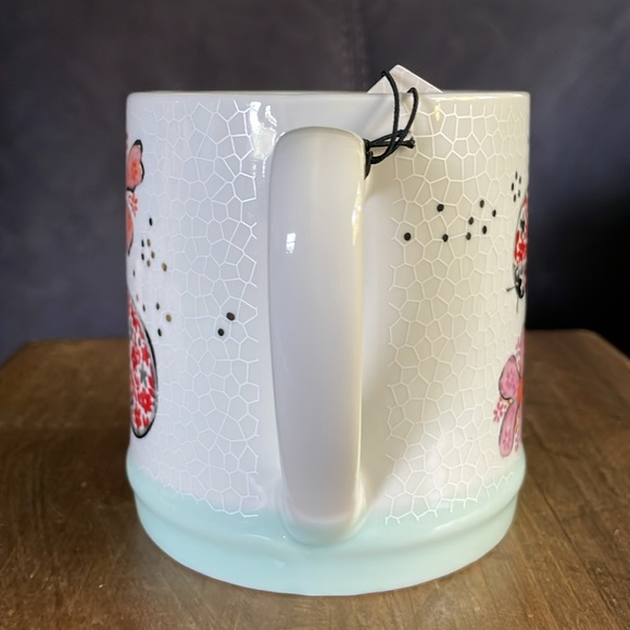 Seeds and Sunshine Flowers & Ladybugs Mug 18 Oz Soft Teal Bottom And Interior - Picture 2 of 6